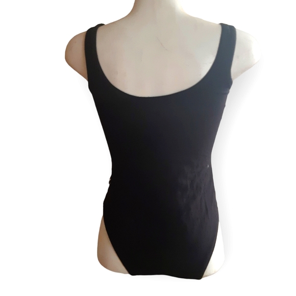 VANS black and white snap up logo sleeveless bodysuit Size small - Picture 2 of 7